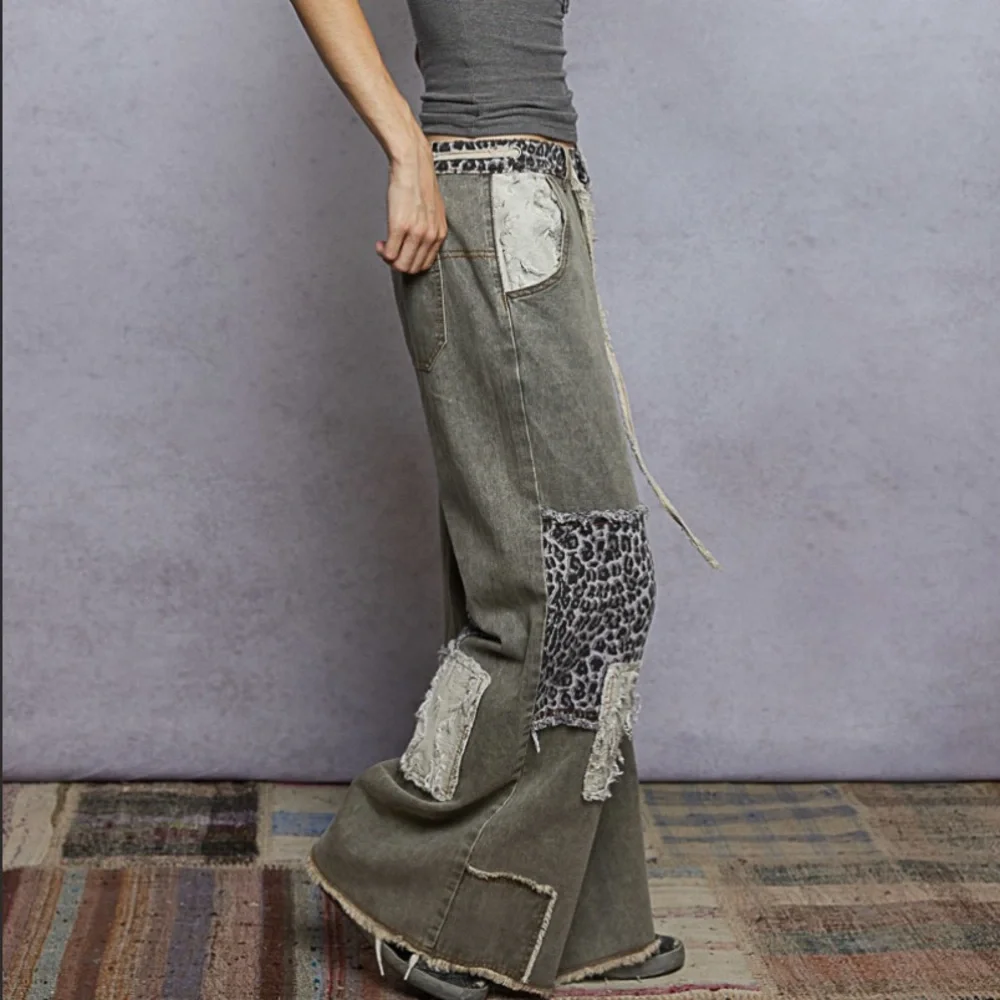 POL Olive Green Patchwork Wide-Leg Pants with Leopard Panels - Picture 4 of 5